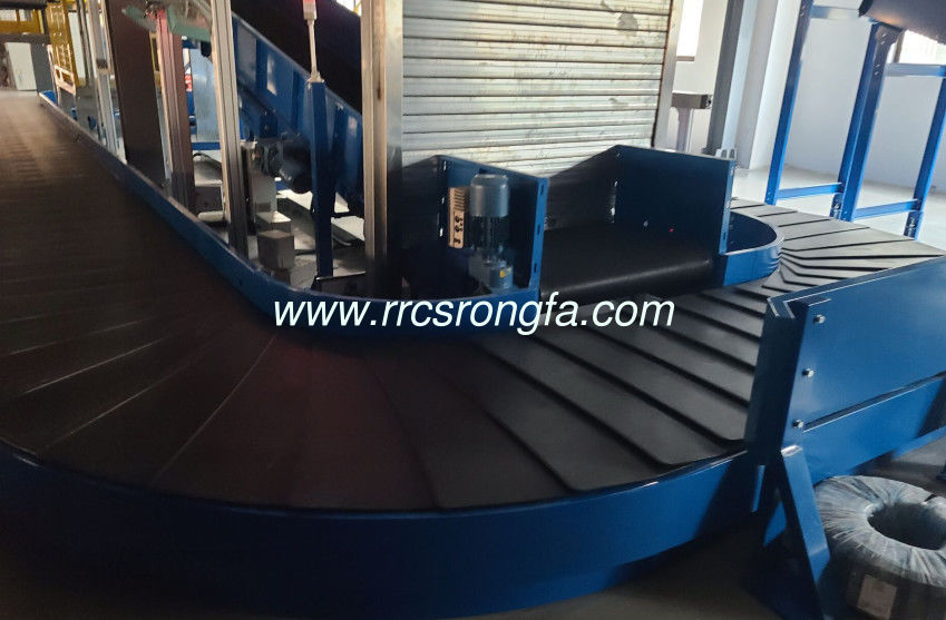 Baggage reclaim carousel. carousel flat , conveyors for BHS , Baggage carousel ,